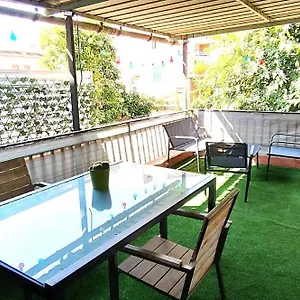 Entero Con Terraza En El Centro De , Rubí España